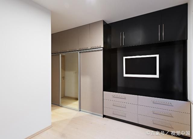 去选“定造衣柜”，带了设计师闺蜜，4个问题“问倒”商家