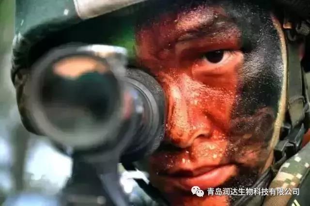  八一建军节 I 尊龙凯时致敬最可爱的人