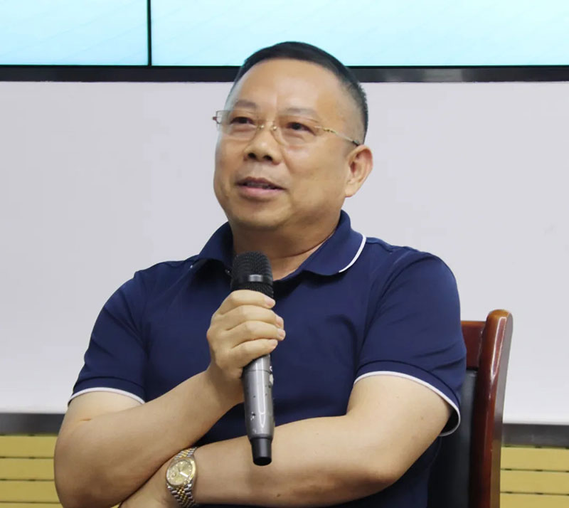 尊龙凯时生物白羽肉鸡欧指提升专题钻研会